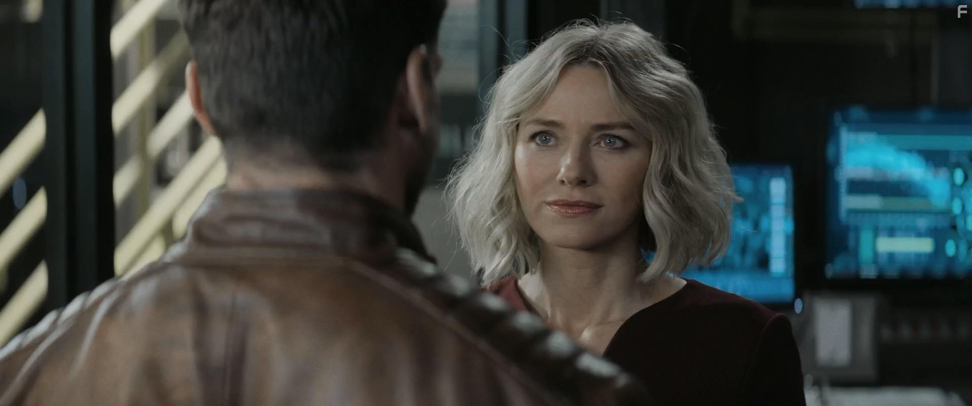 Frank Grillo and Naomi Watts in Boss Level