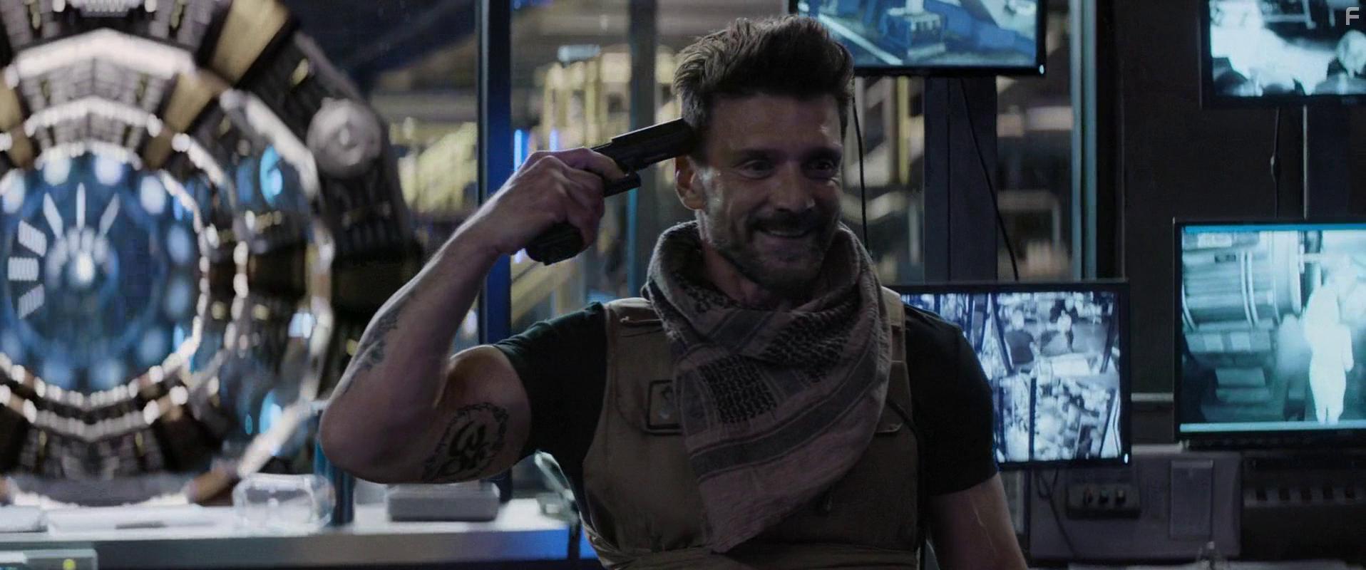 Frank Grillo in Boss Level