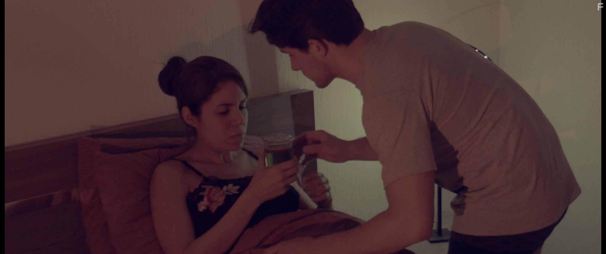 Sergio Rogalto and Anet Baca Tern in Amor Mutante (2019)