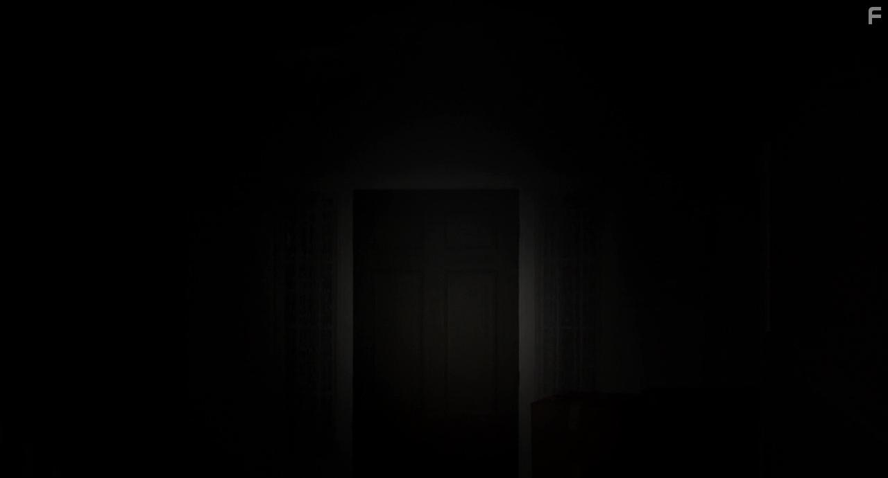 I Am the Pretty Thing That Lives in the House (2016)