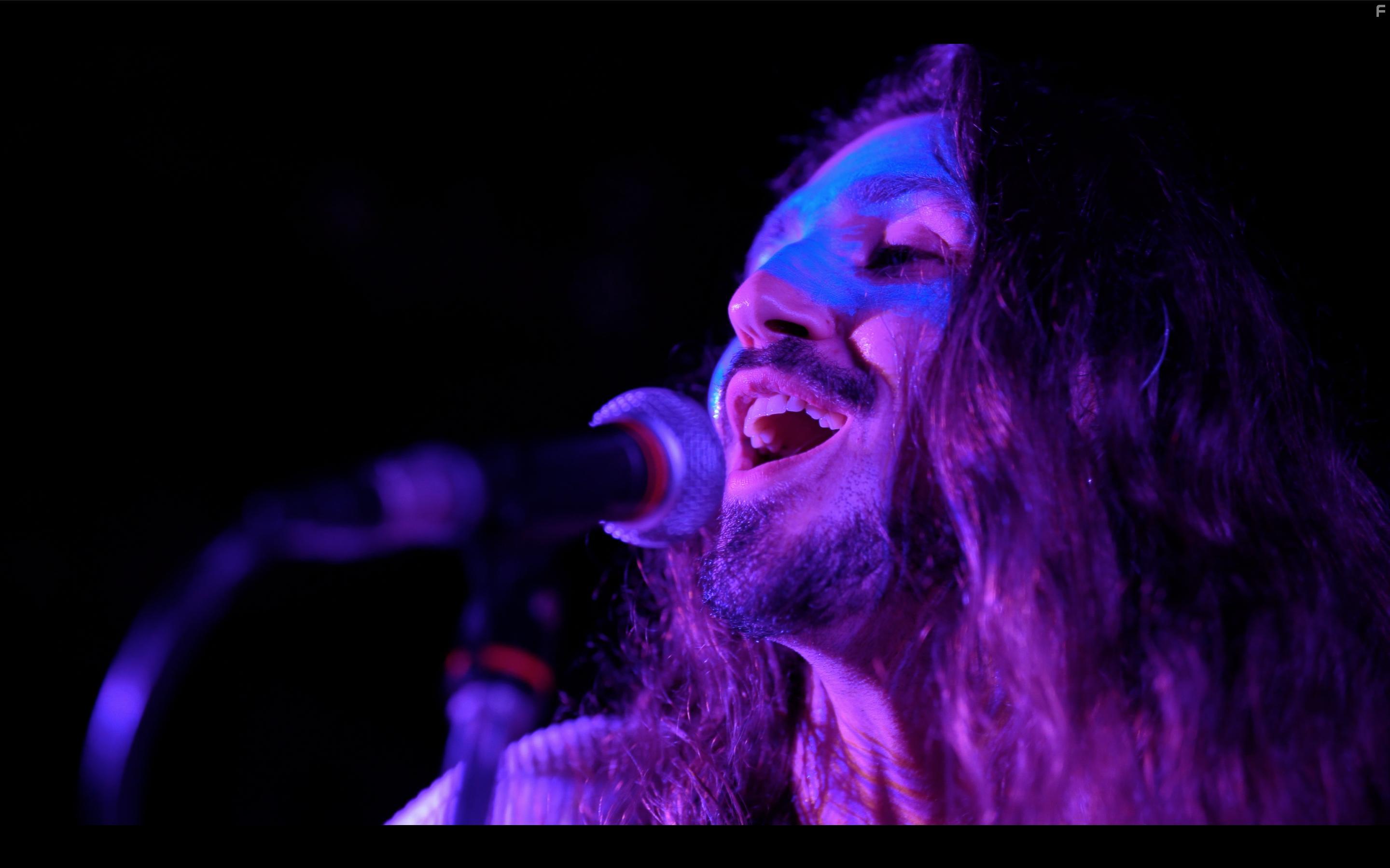 Jordan Jardine in Petal & Moth (2019)