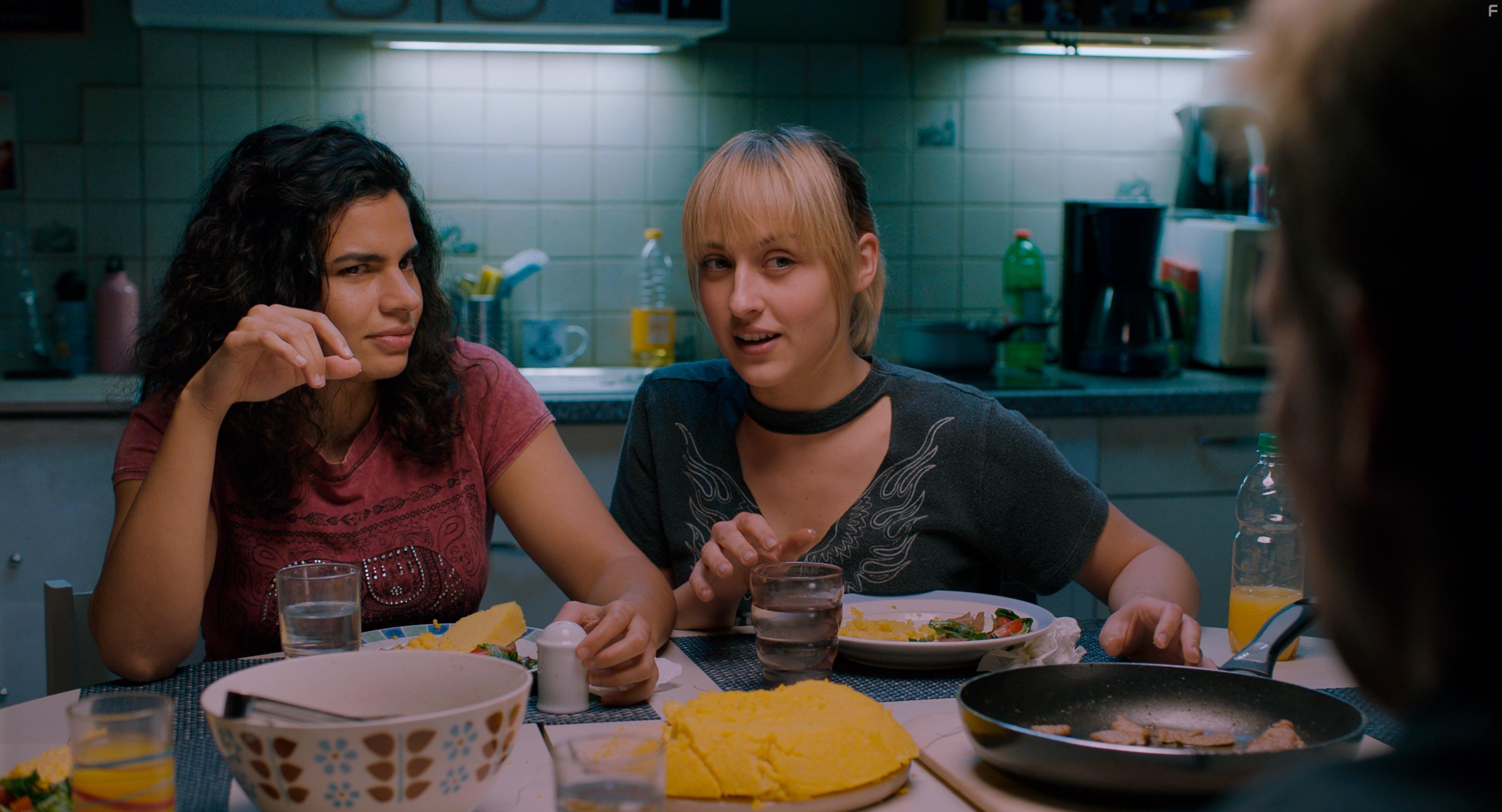 Irina Kurbanova and Alina Serban in Gipsy Queen (2019)