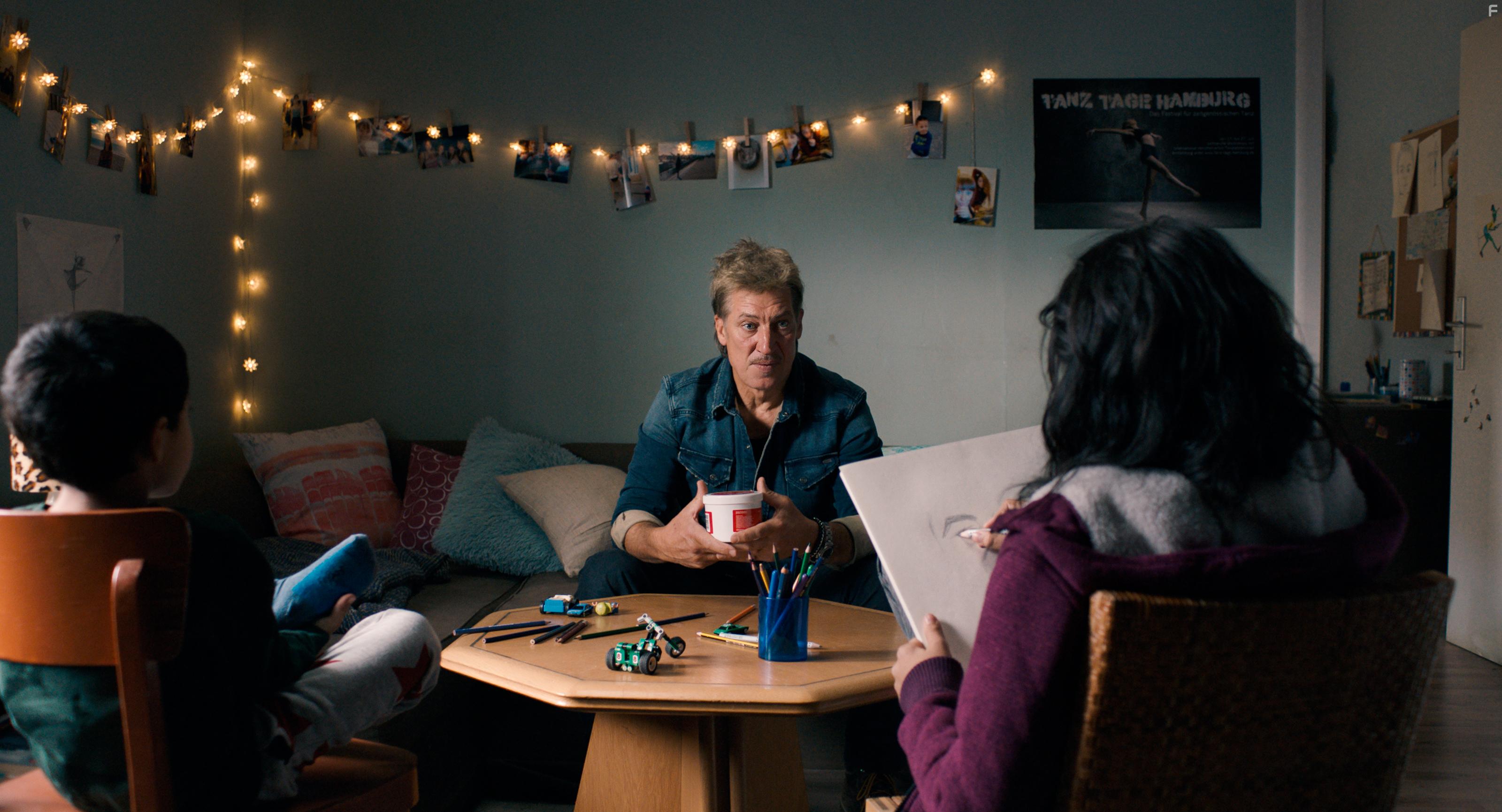 Tobias Moretti in Gipsy Queen (2019)