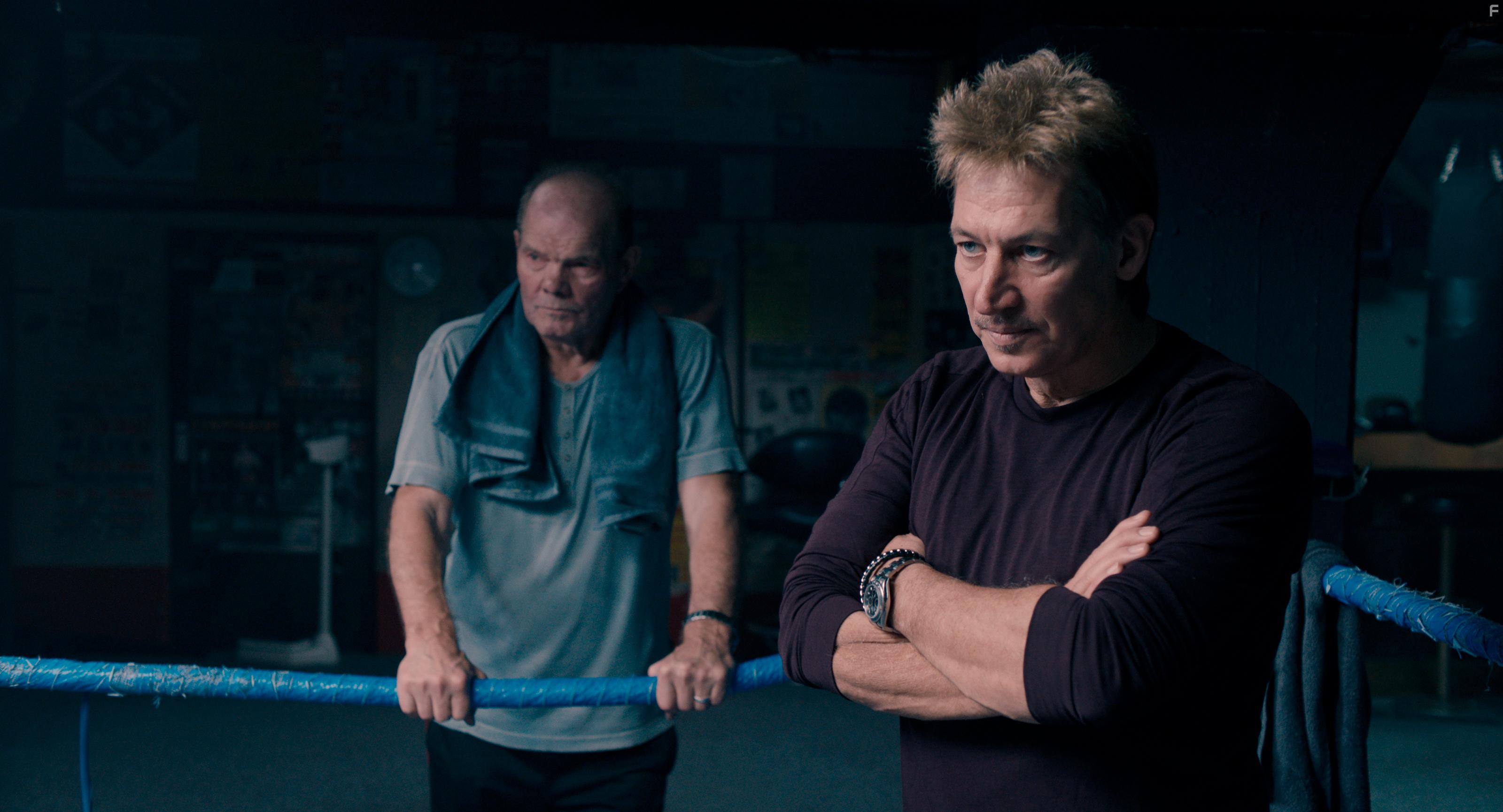 Tobias Moretti and Jrgen Blin in Gipsy Queen (2019)