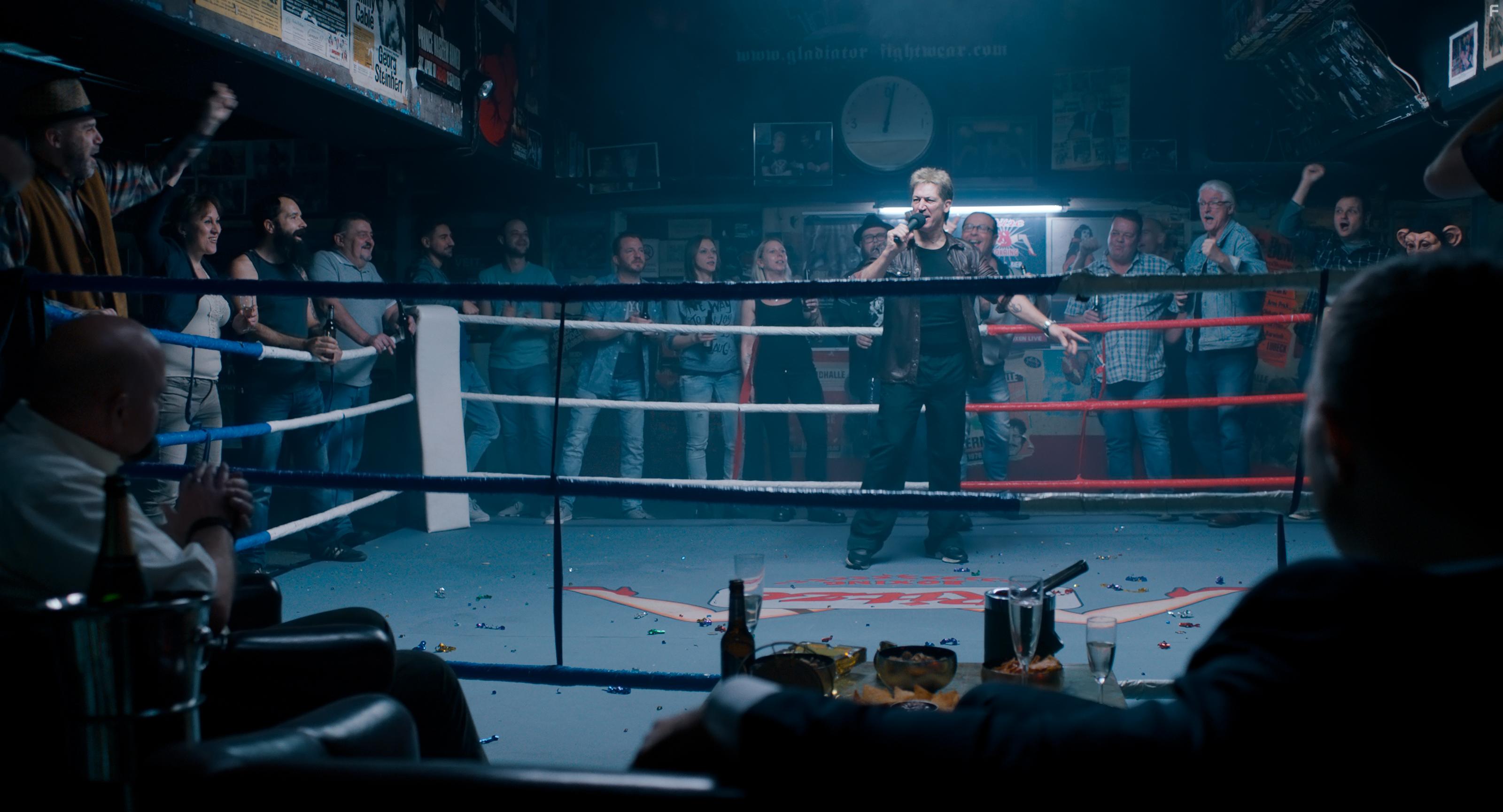 Tobias Moretti in Gipsy Queen (2019)