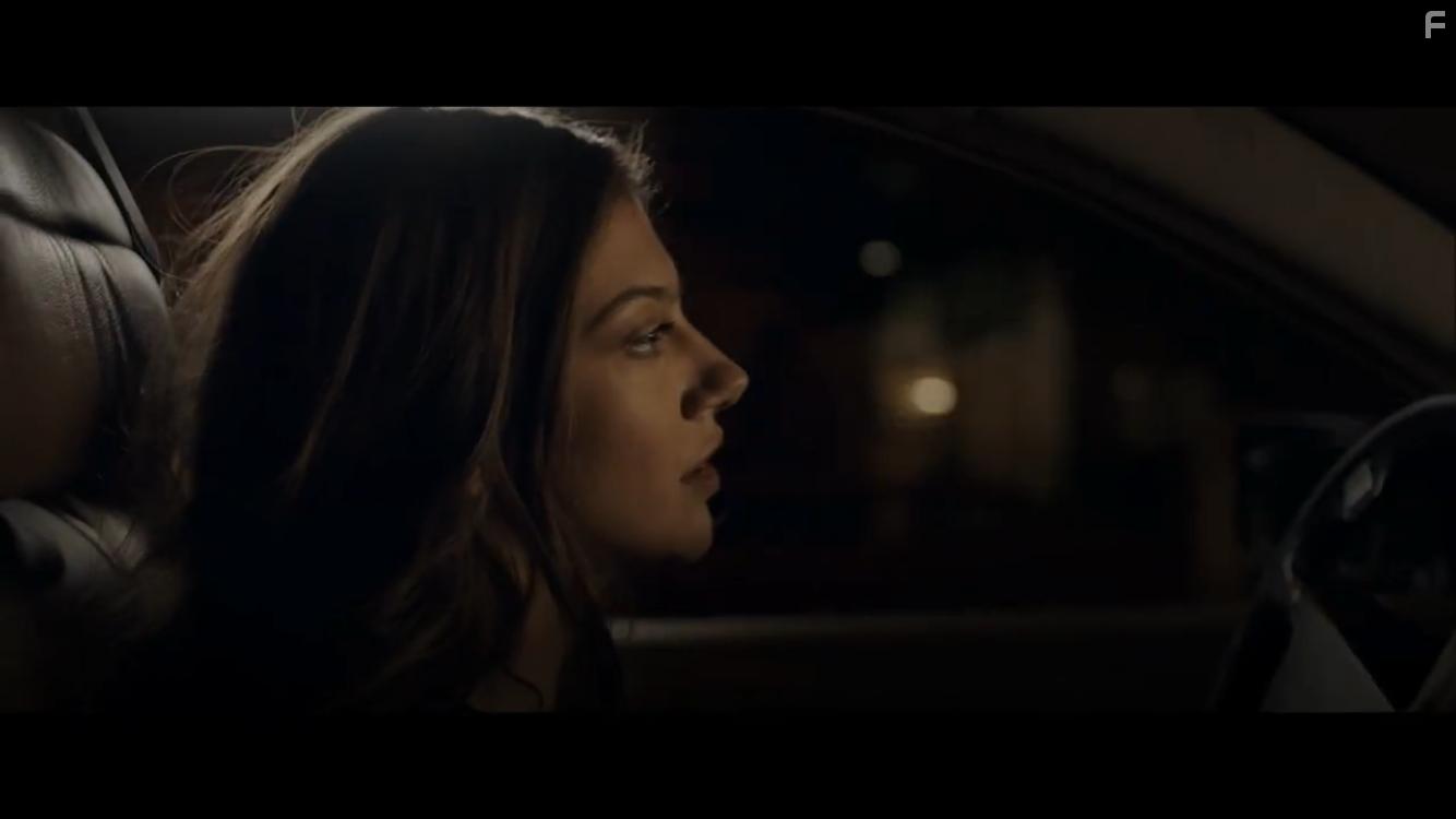 Mia Serafino in Smiley Face Killers (2020)