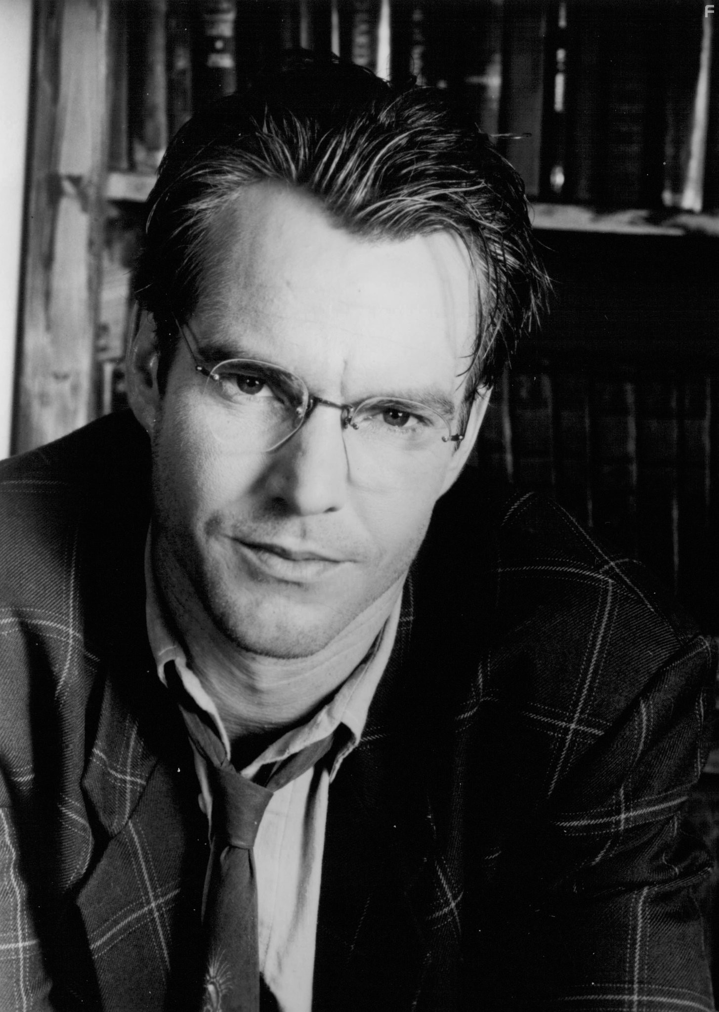 Dennis Quaid in Мертв по прибытии (1988)