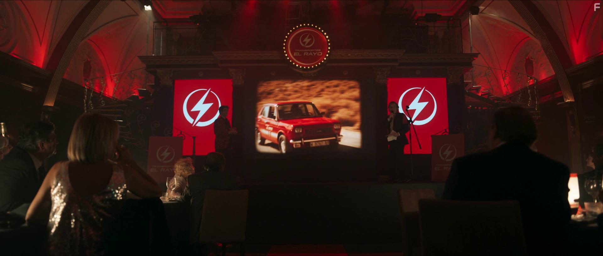 Pol Lpez in Historias lamentables (2020)