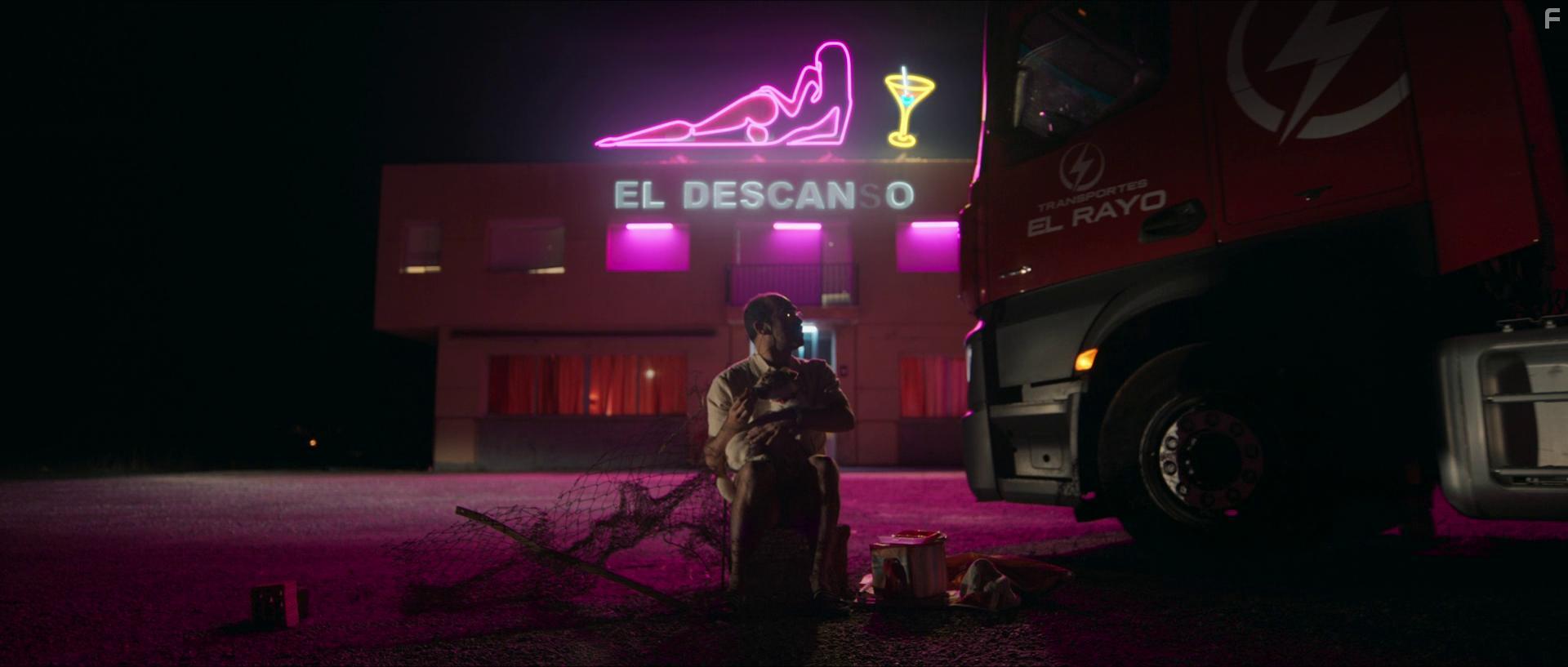 Chani Martn in Historias lamentables (2020)