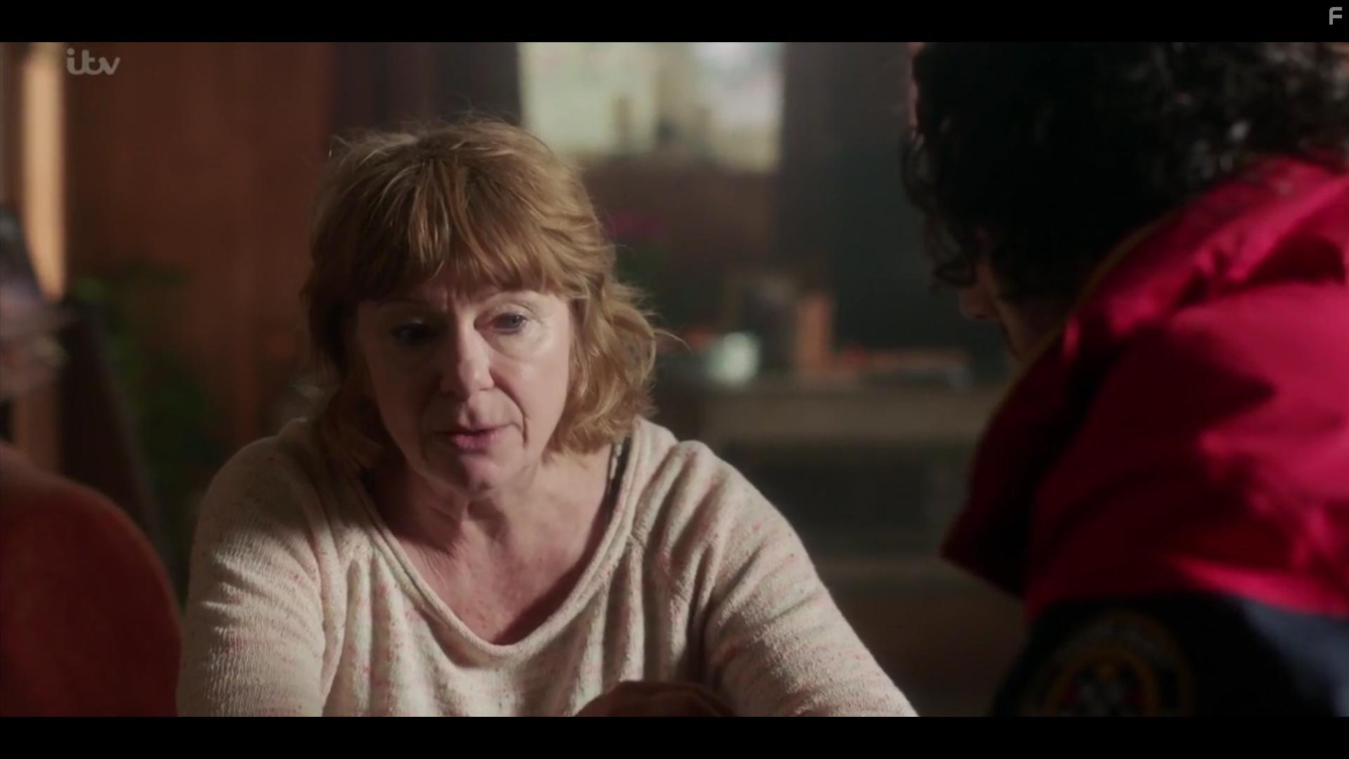 Karen Henthorn in The Trouble with Maggie Cole: Episode #1.2 (2020)