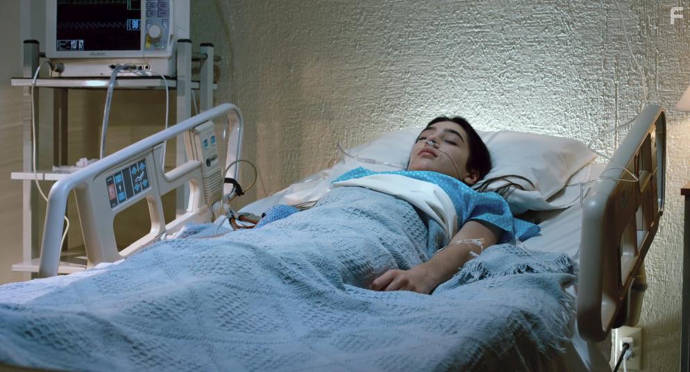 Nicole Grace in Las Reglas de la Ruina (2018)