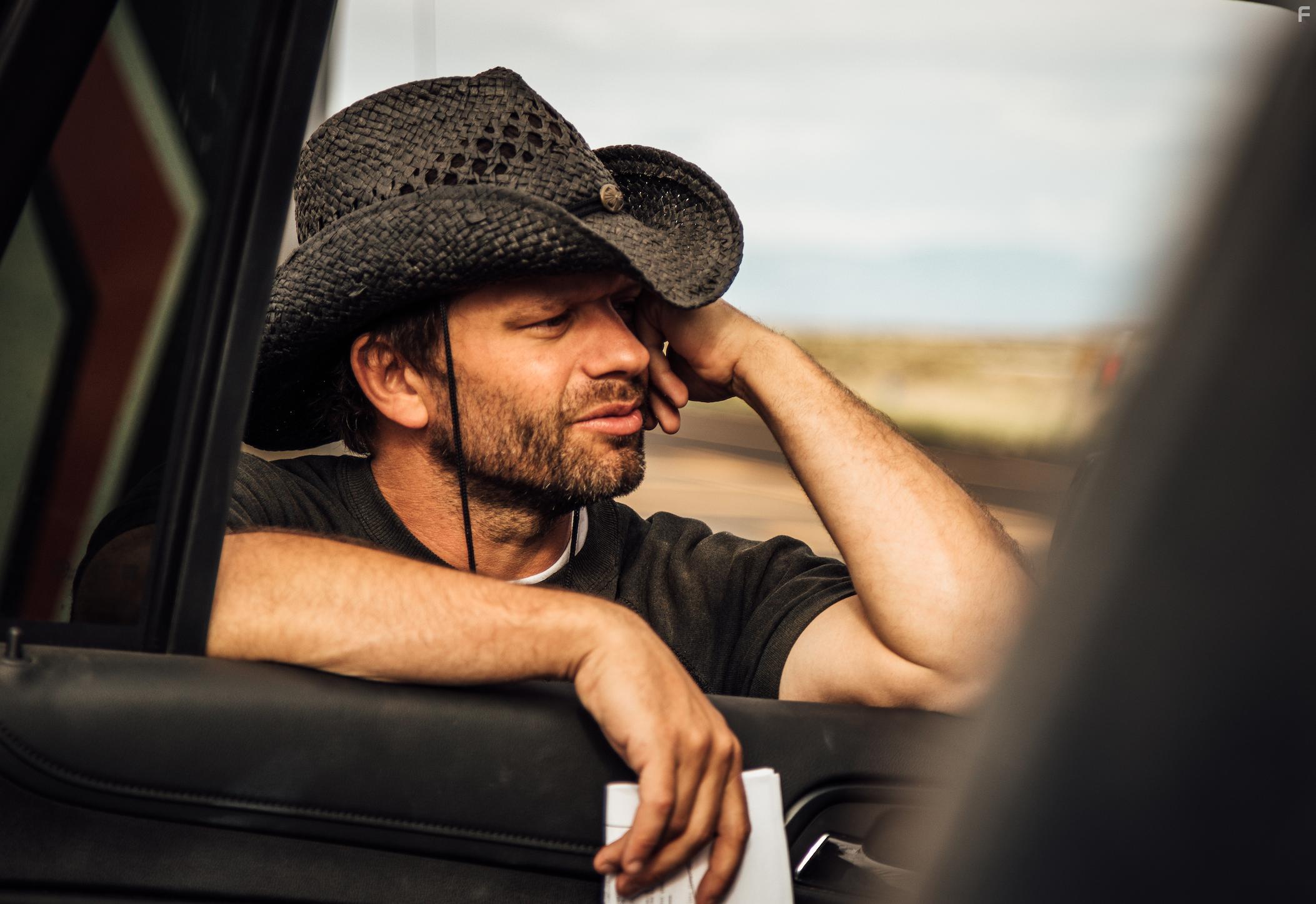 On the set of Wander. 2020