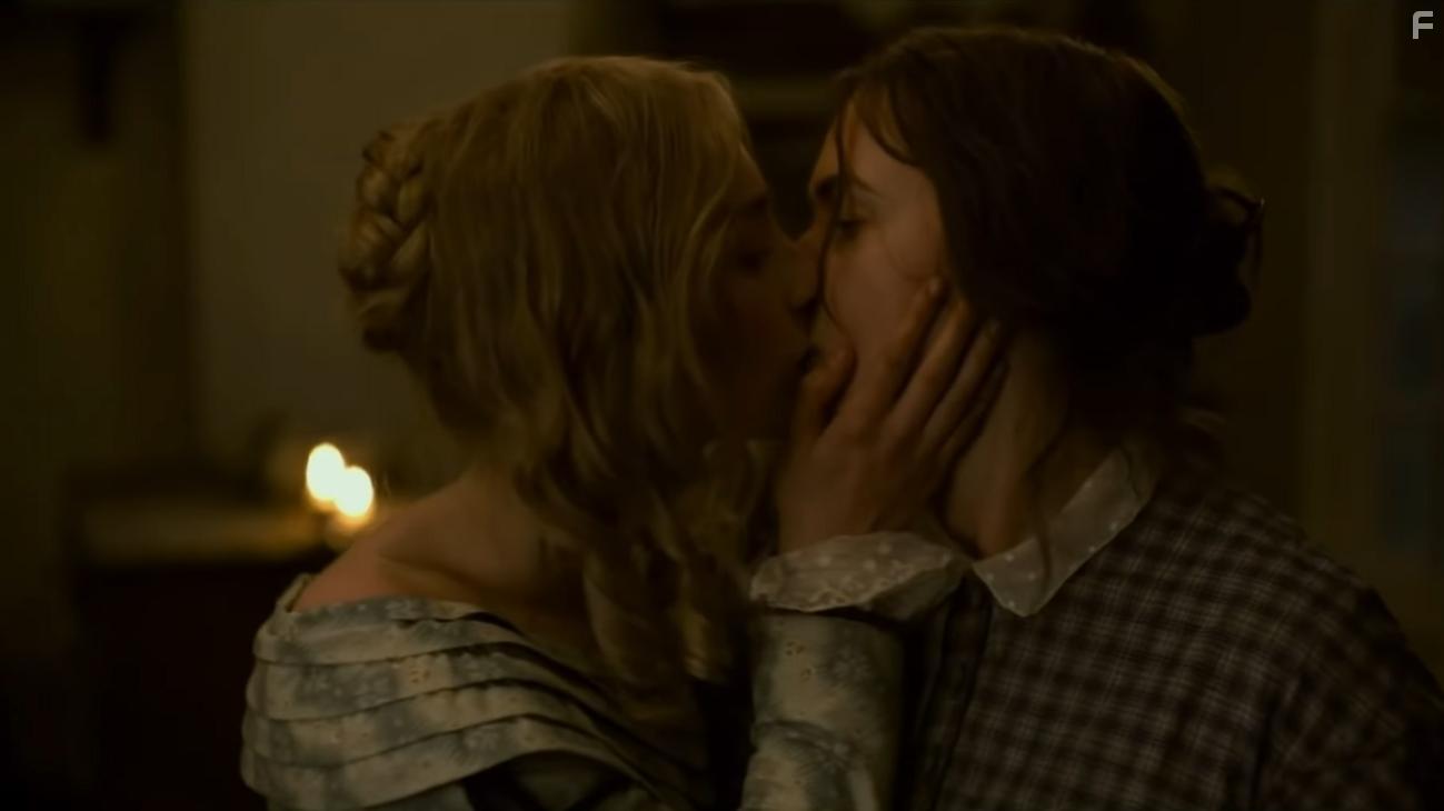 Kate Winslet and Saoirse Ronan in Ammonite (2020)