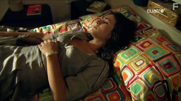 Hay alguien ah (2009)