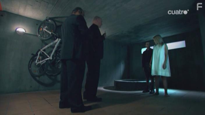 Hay alguien ah (2009)