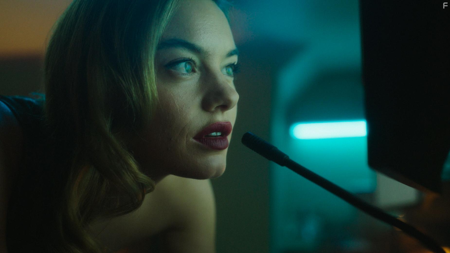 Camille Rowe in Knuckledust (2020)