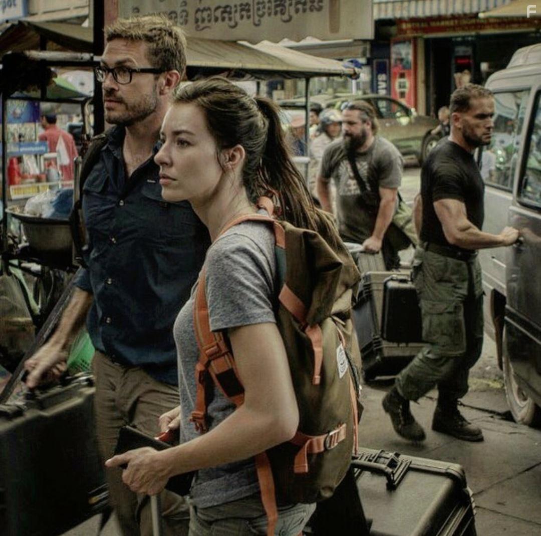 Jose Rosete, Ryan Hough, David Haverty, and Jessica Blackmore in Monsters of Man (2020)