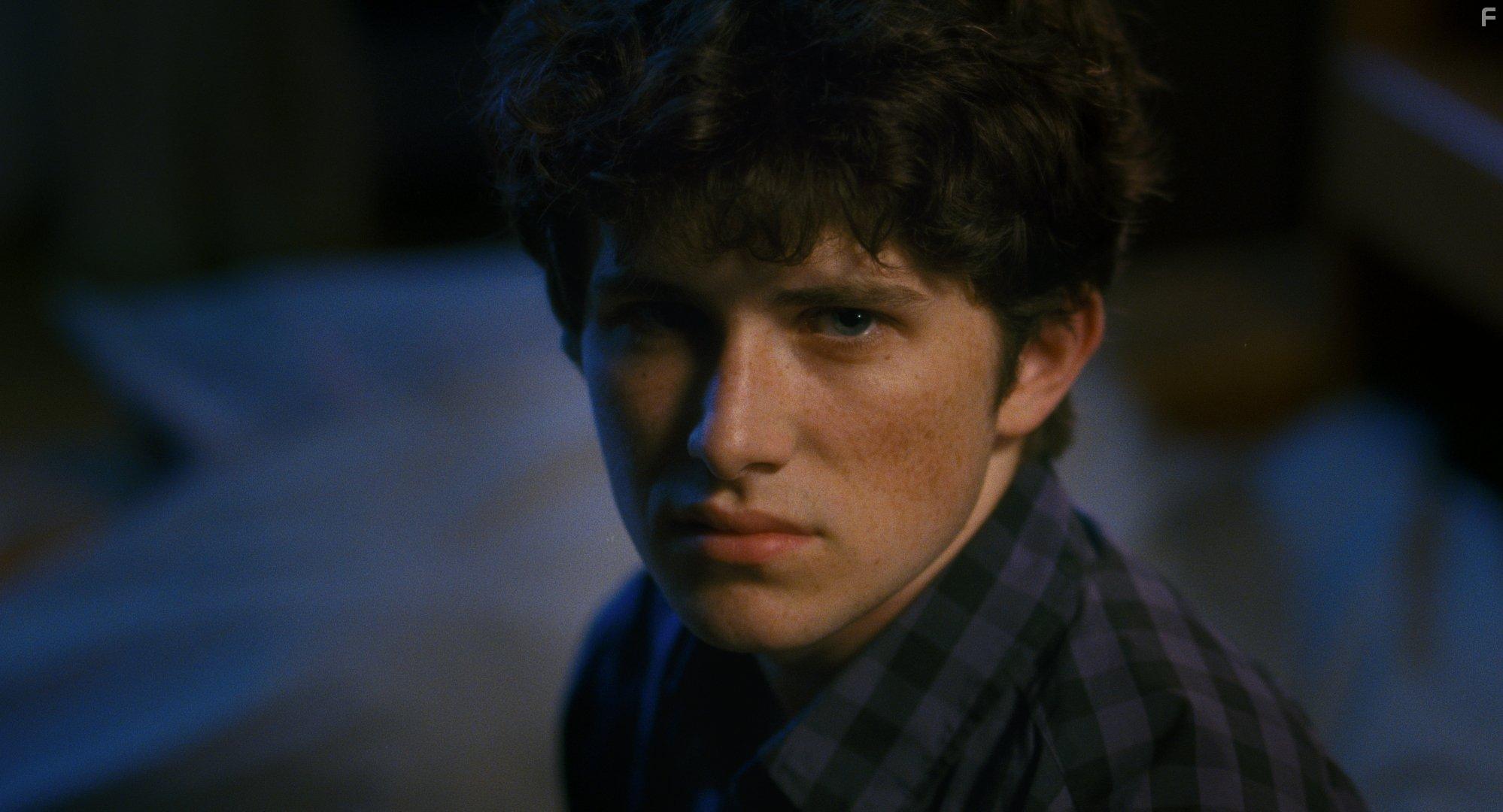 Victor Ezenfis in Le fils de Joseph (2016)