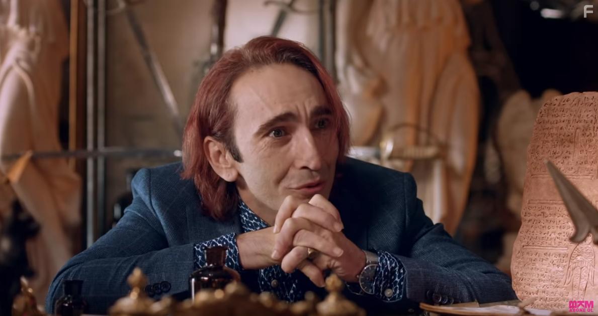 Firat Tanis in 9 Kere Leyla (2020)