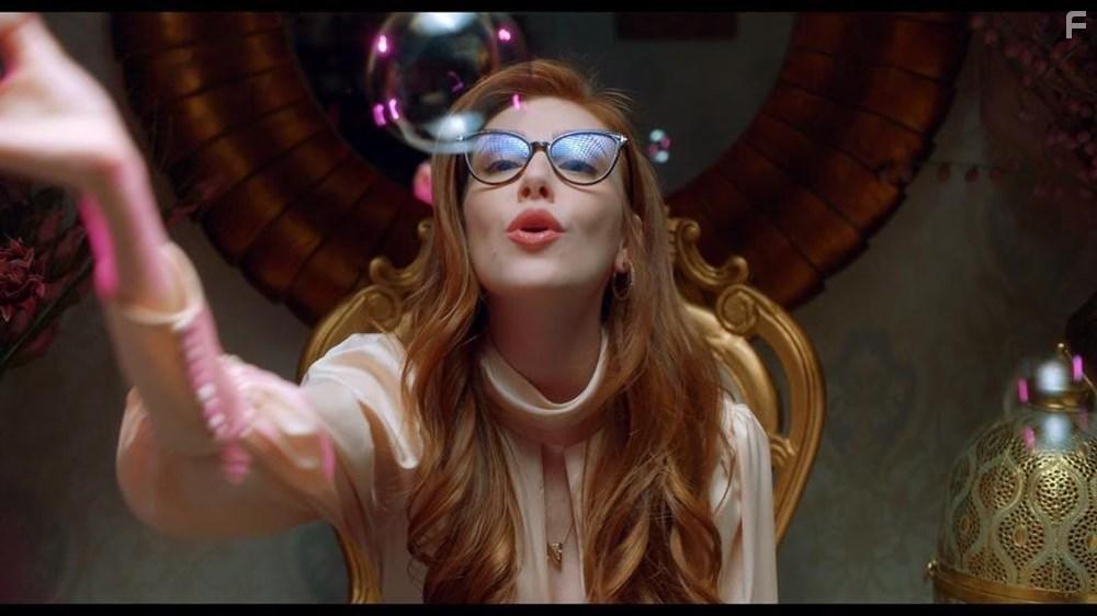 Elin Sangu in 9 Kere Leyla (2020)