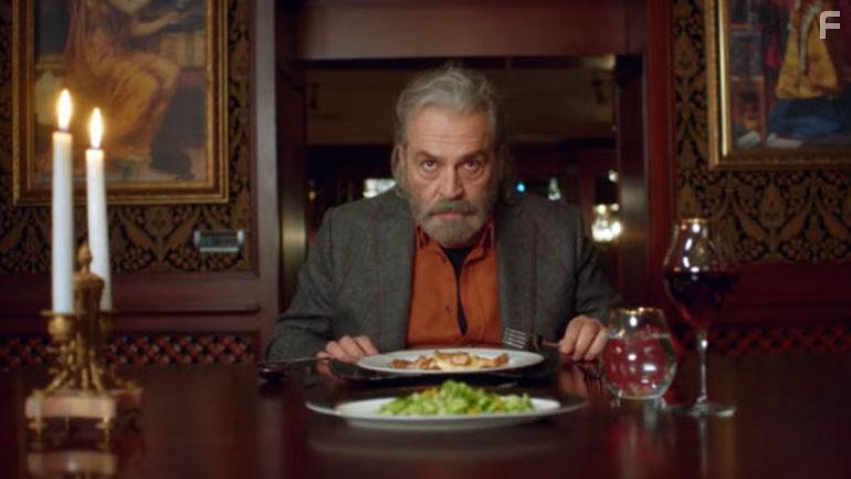 Haluk Bilginer in 9 Kere Leyla (2020)