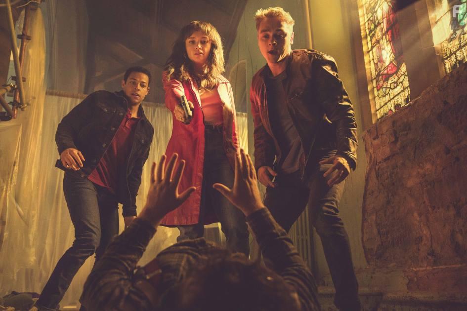 Olivia Cooke, Ben Hardy, and Daryl McCormack in Pixie (2020)