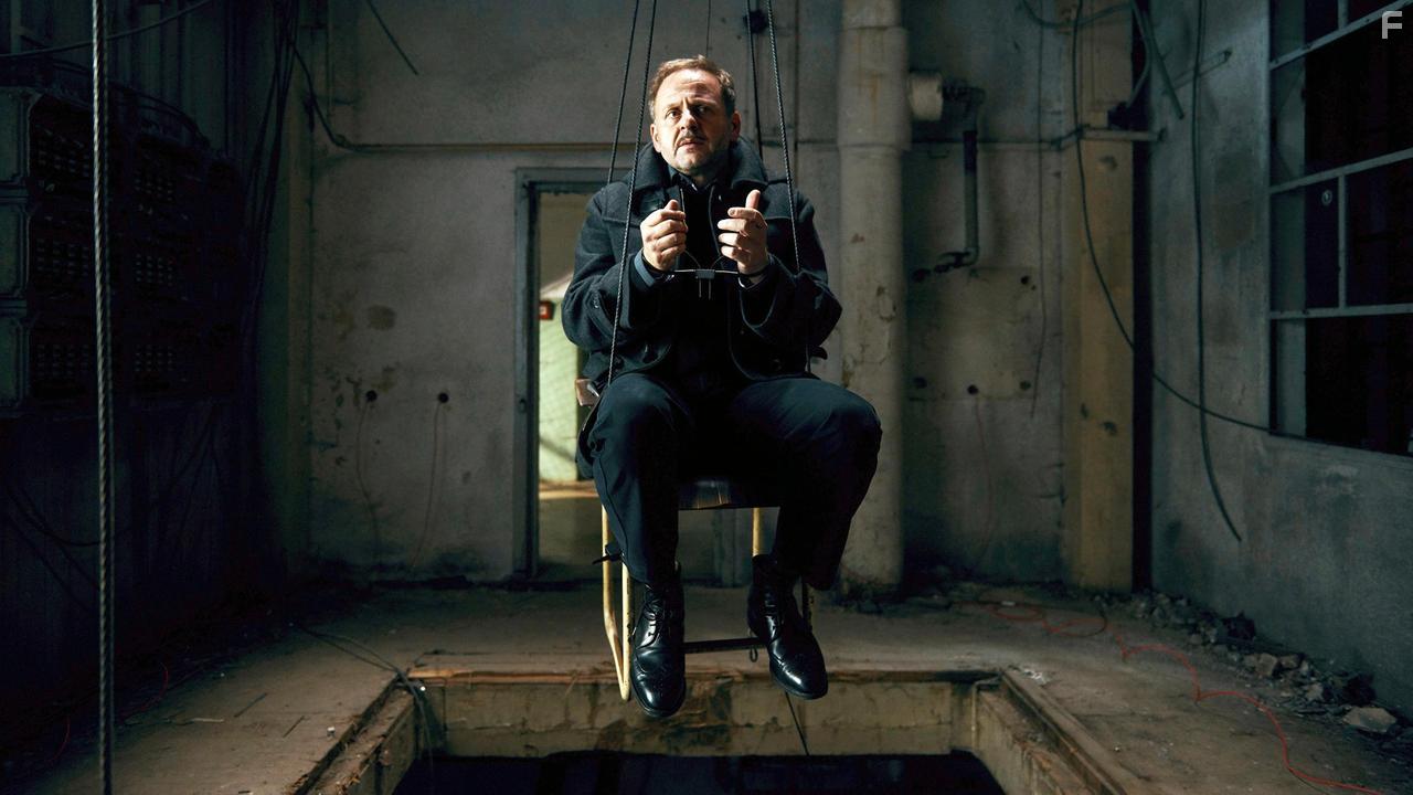 Samuel Finzi in Allmen (2016)