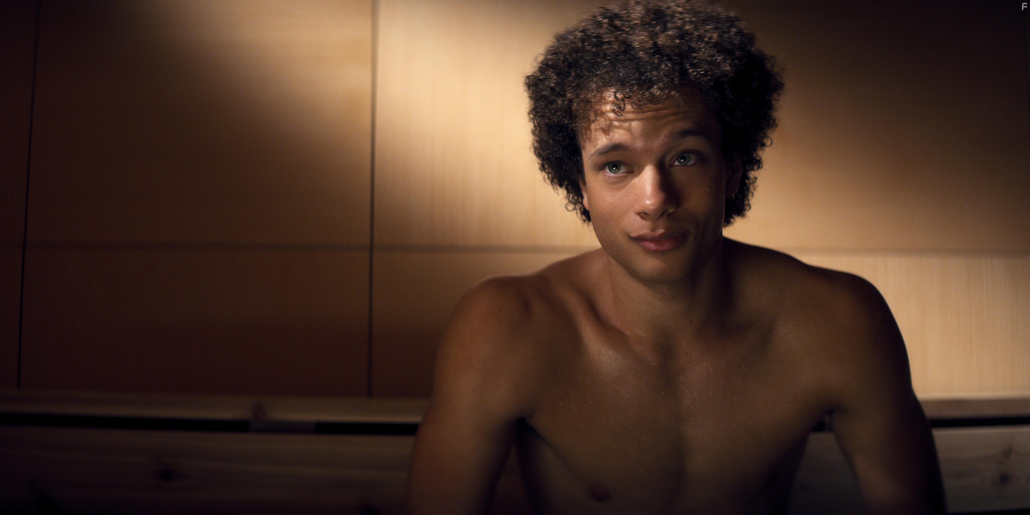 Damon J. Gillespie in Tiny Pretty Things (2020)