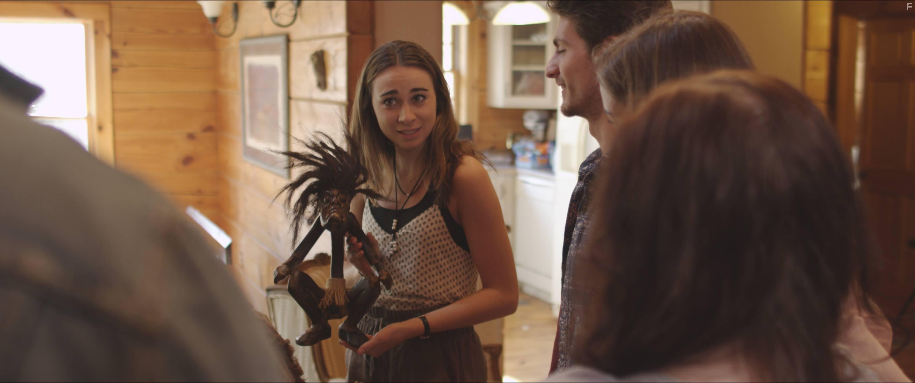 Austin Larkin, Claire Lord, Fergie L. Philippe, Tess Tregellas, and Nicole Brydon Bloom in Here On Out (2019)