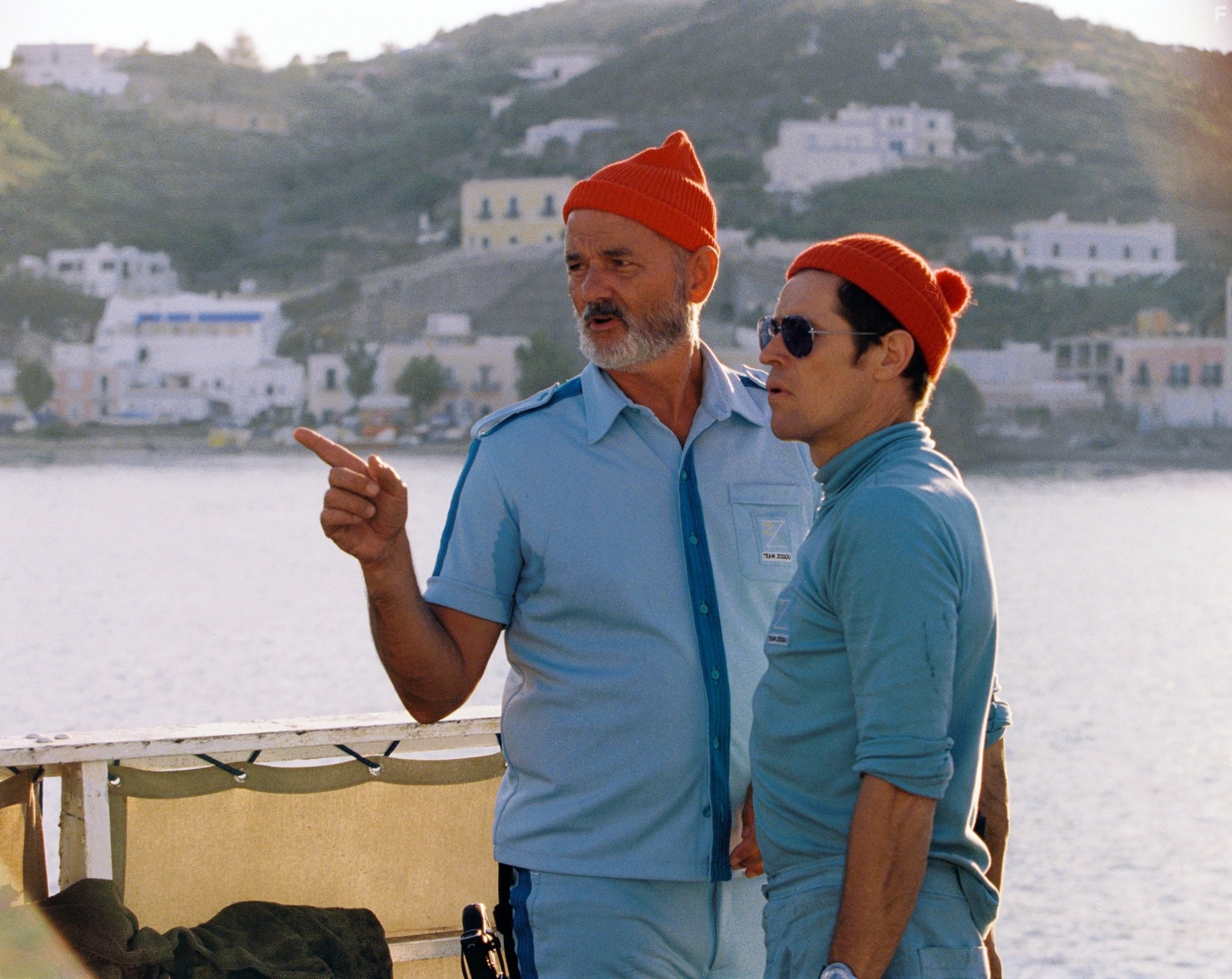 Bill Murray and Willem Dafoe in Водная жизнь (2004)