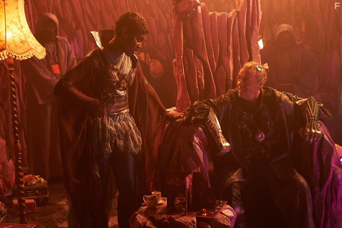 John Hannah in Max Cloud (2020)