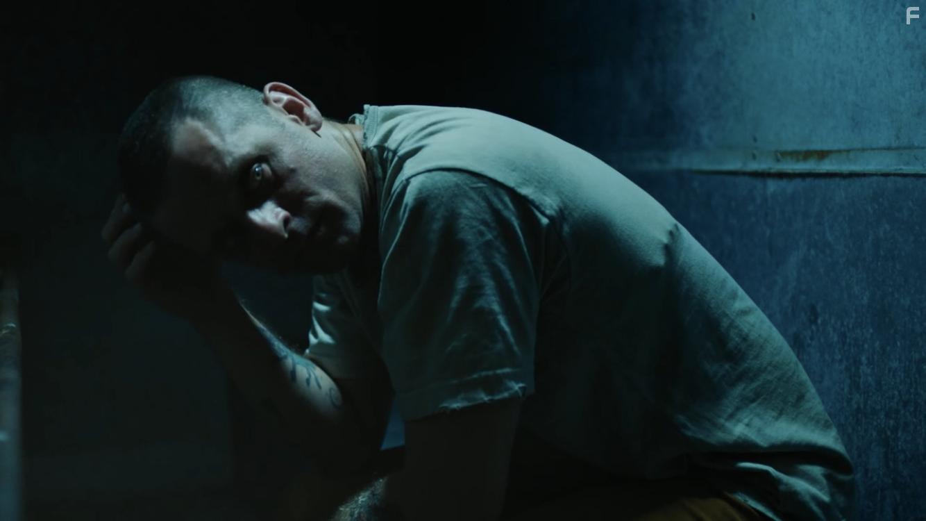 Otavio Linhares in Carcereiros (2017)