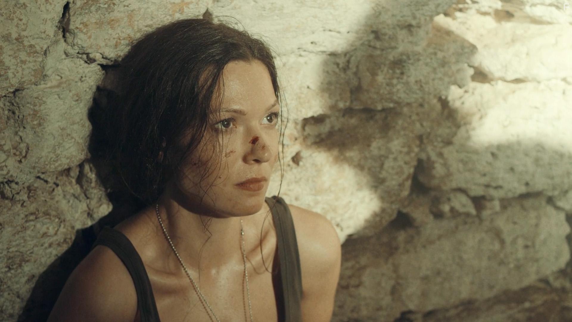 Sophie Toropchina in Heroes and Cowards (2019)