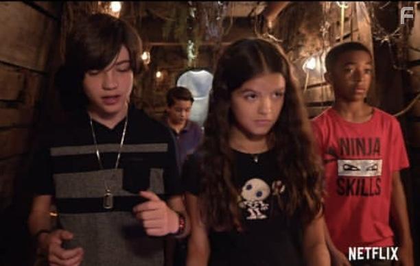 Nathan Blair, YaYa Gosselin, and Isaiah Russell-Bailey in We Can Be Heroes (2020)