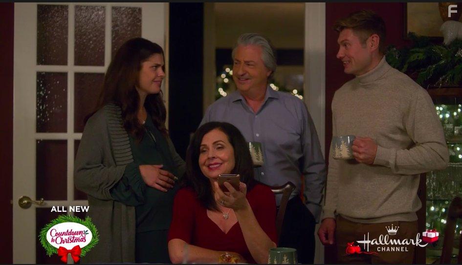 Keith MacKechnie, Jon Cor, Robyn Bradley, and Erica Elliot in Cross Country Christmas (2020)