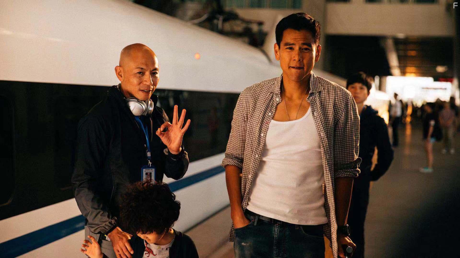 Dante Lam and Eddie Peng in The Rescue (2020)