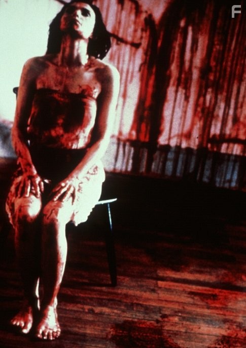 B?atrice Dalle in Что ни день, то неприятности (2001)