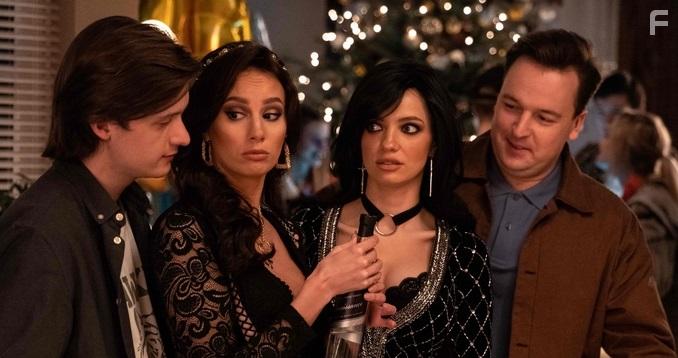 Magdalena Perlinska, Paulina Galazka, Szymon Roszak, and Michal Sikorski in Wszyscy moi przyjaciele nie zyja (2020)