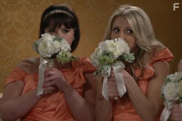 Kether Donohue and Annaleigh Ashford in B Positive (2020)