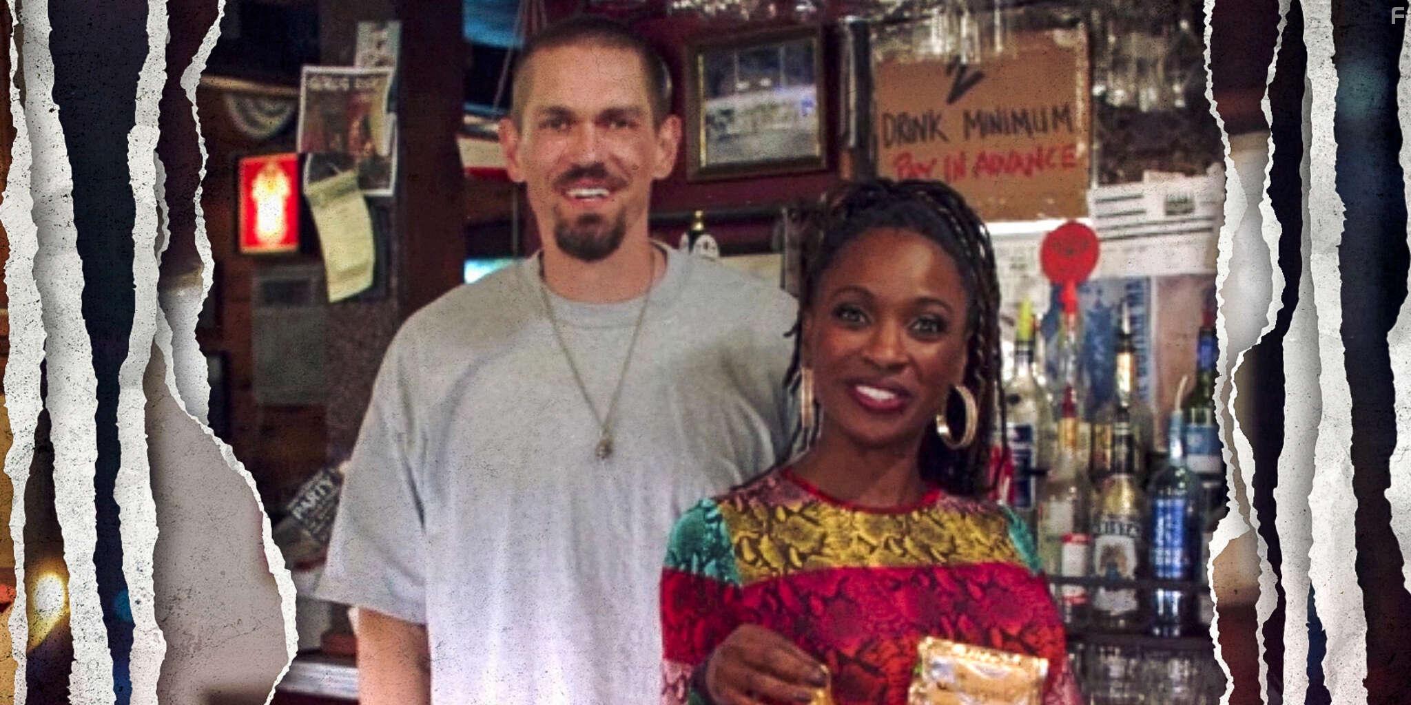 Steve Howey and Shanola Hampton in Shameless Hall of Shame (2020)