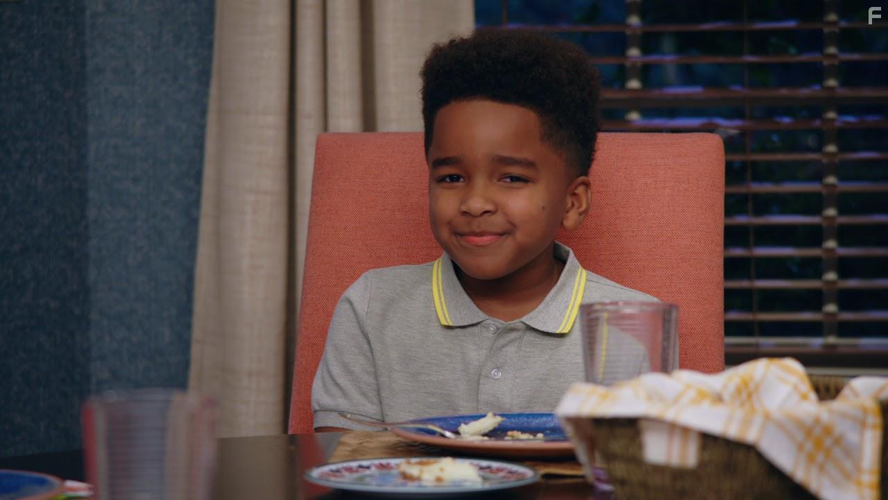 Hero Hunter in Young Dylan (2020)