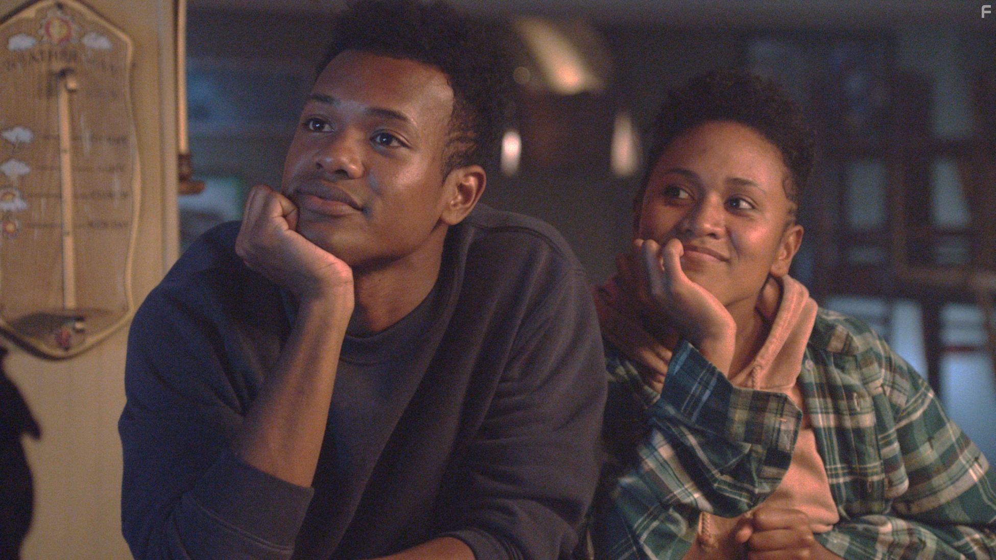 Alaska Is a Drag (2017)