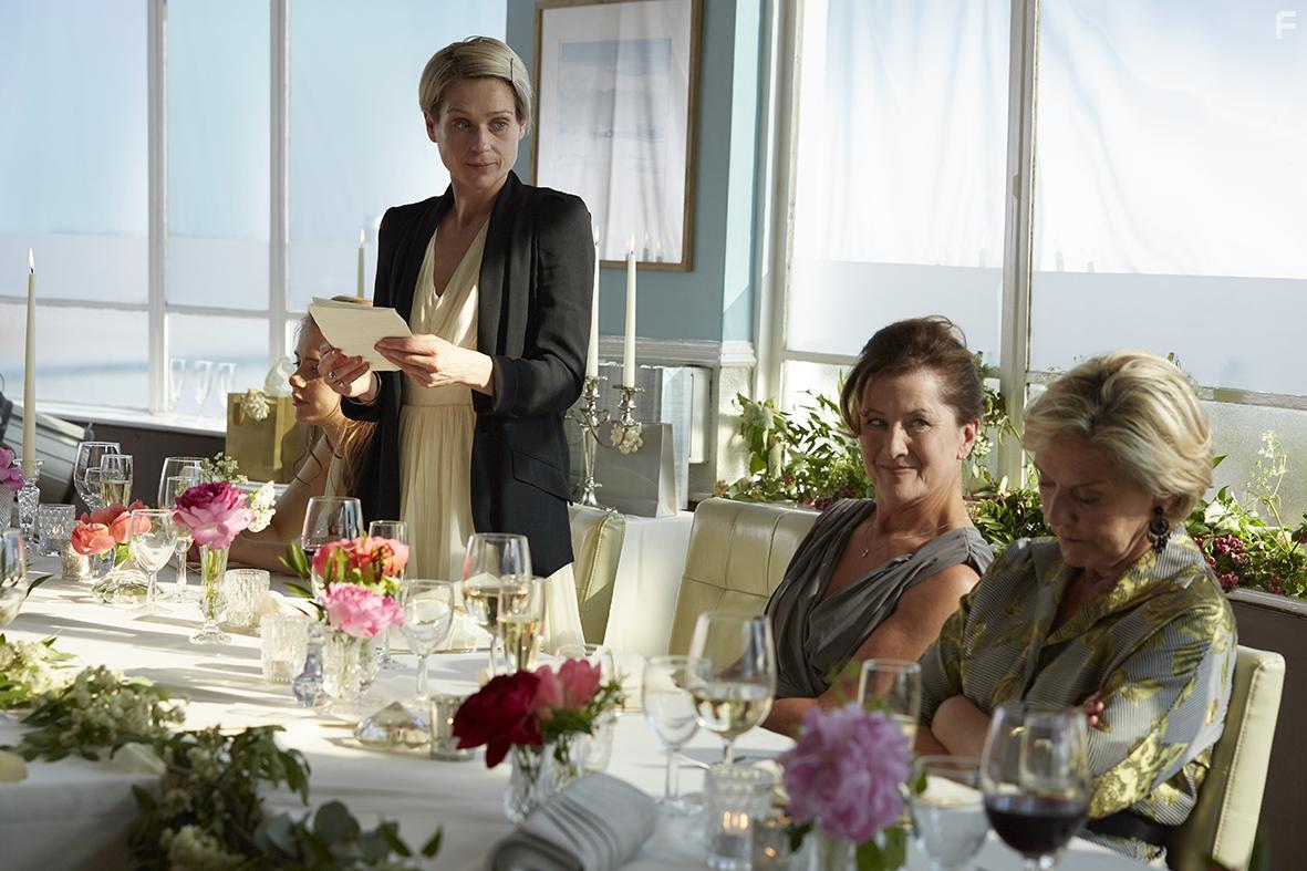 Amanda Burton, Kazia Pelka, and Sian Brooke in Body of Water (2020)