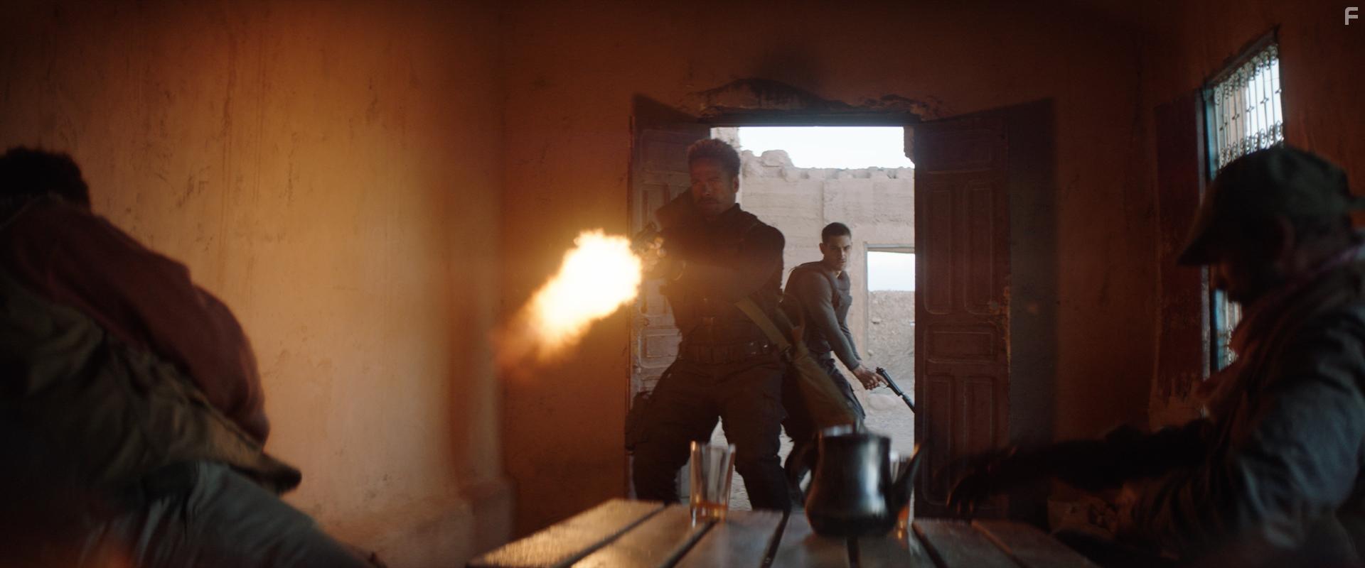 Gary Dourdan and Brice Bexter in Redemption Day (2021)