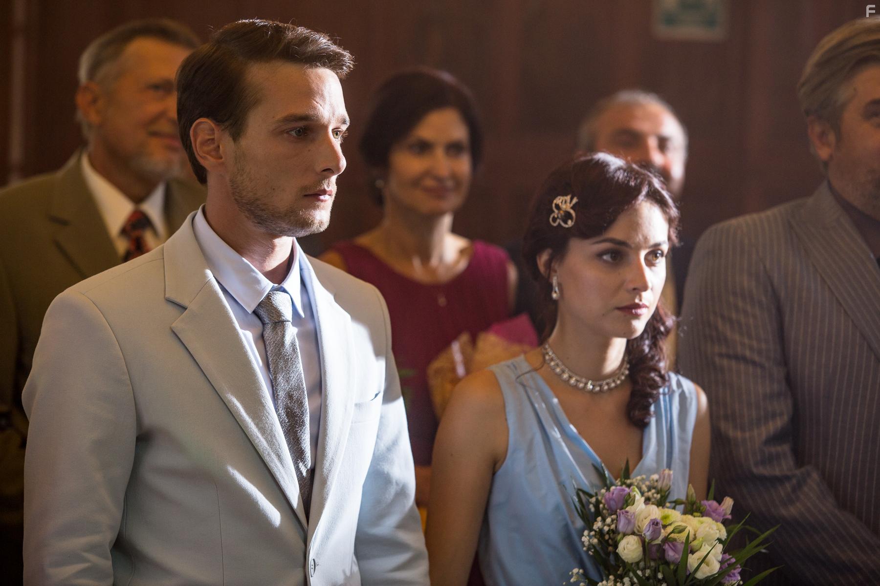 Cristian Bota and Iulia Alexandra Dinu in Tuff Money (2020)