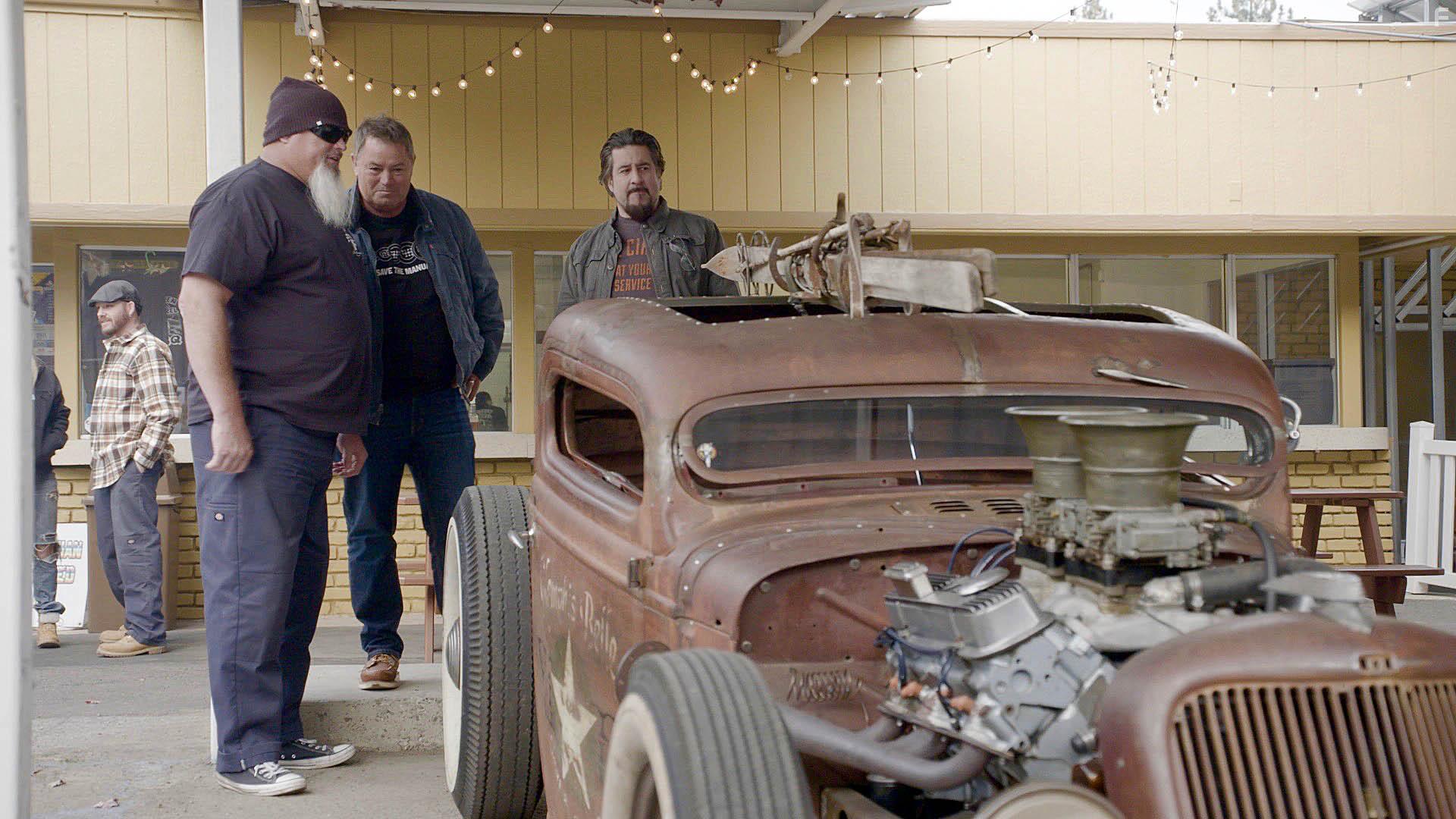 Mike Brewer and Aaron Hagar in World of Cars (2020)