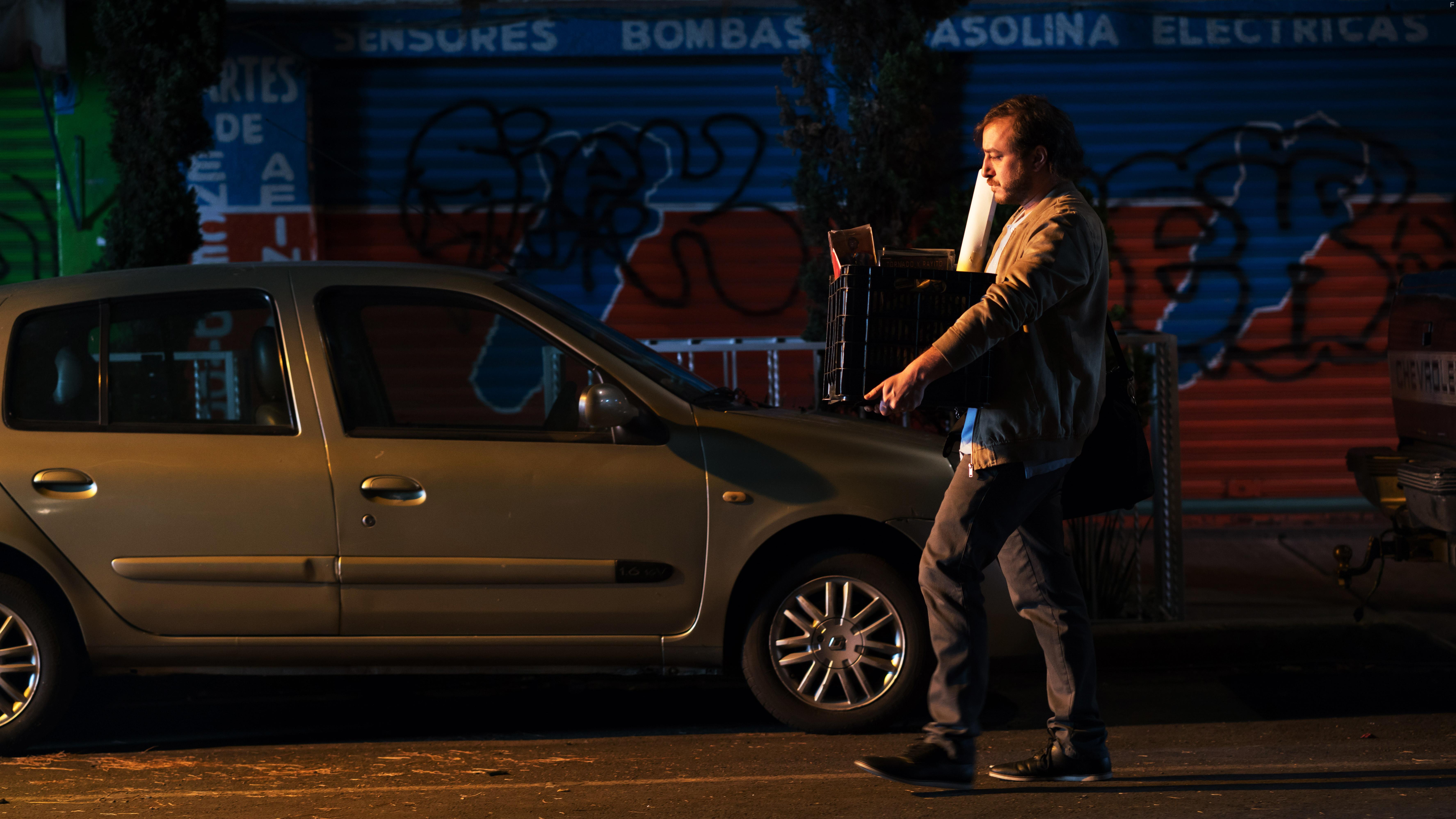 Andrs Almeida in Recuperando a mi Ex (2018)