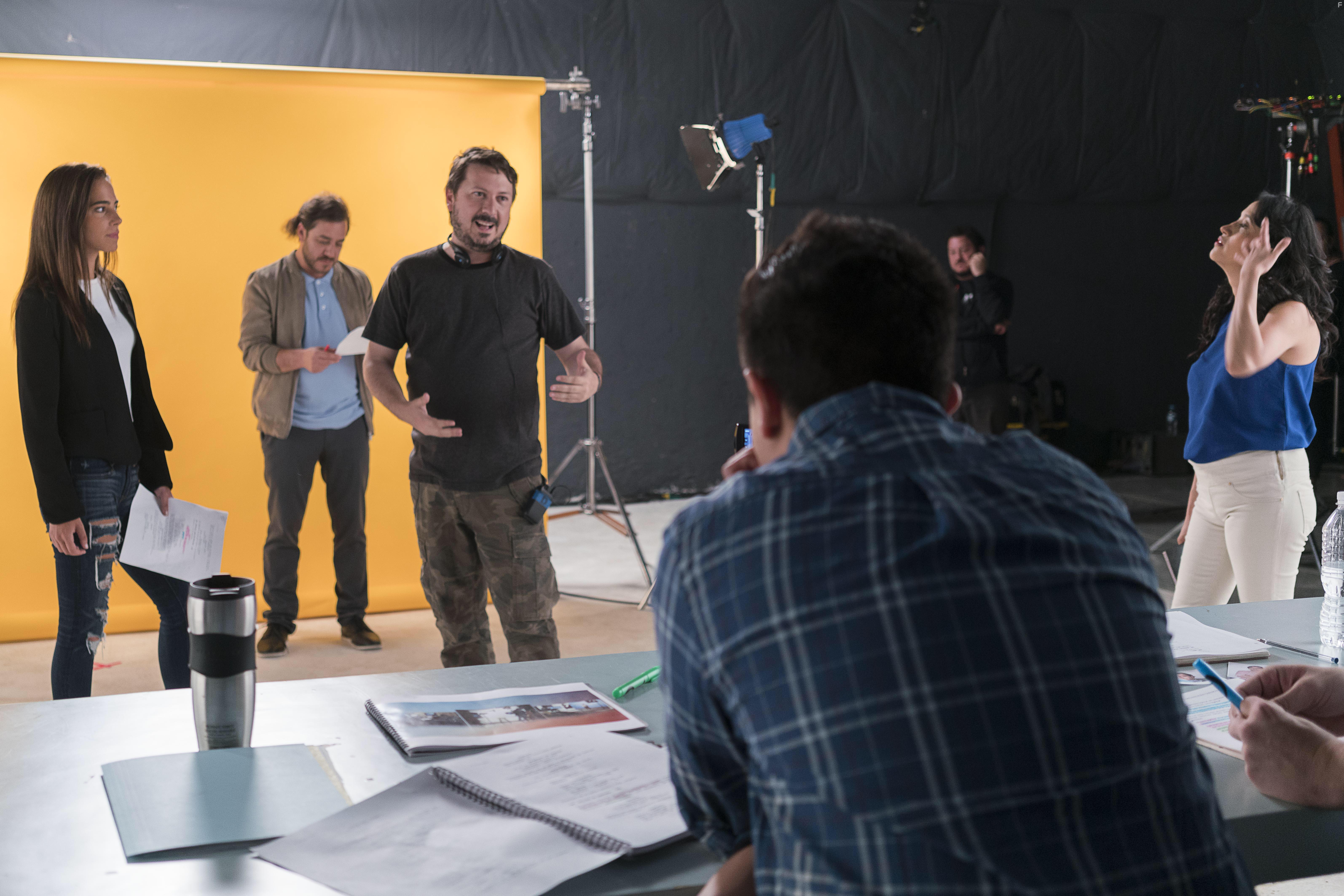 Andrs Almeida and Gabriel Guzmn in Recuperando a mi Ex (2018)