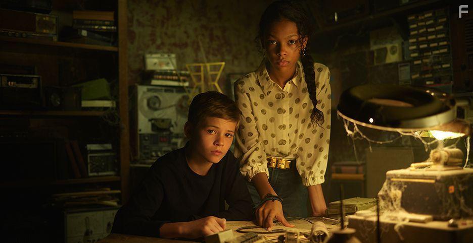 Secrets of Sulphur Springs (2021)