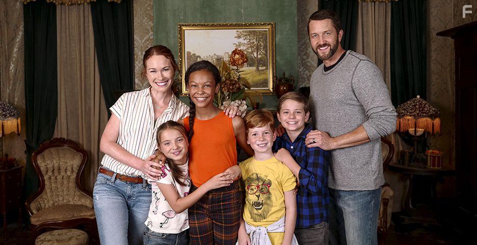 Secrets of Sulphur Springs (2021)